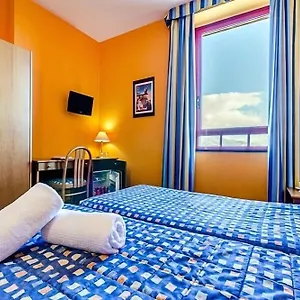 Columbus Sea 4*, Генуя Италия